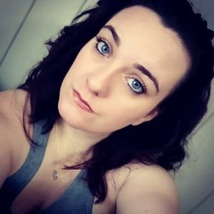 Meet your Posher, Tori